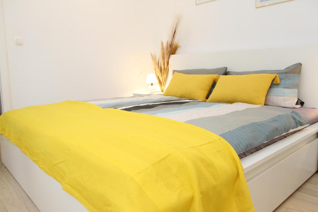 Apartment Biondic - Villa Sunce Сен Екстериор снимка